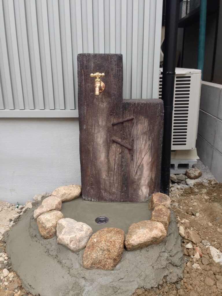 枕木水栓